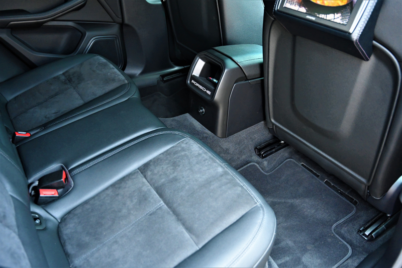 ポルシェ マカン 中古車