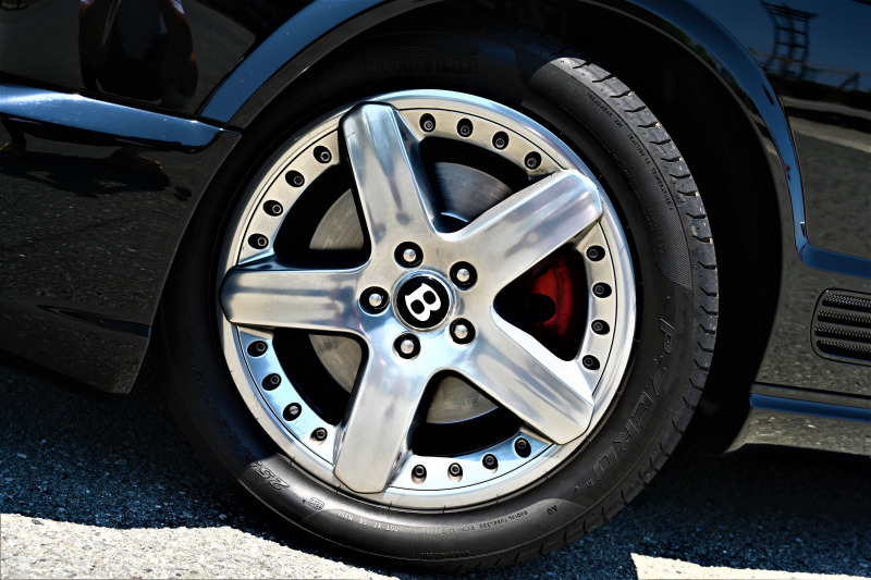 ベントレー アルナージ 中古車