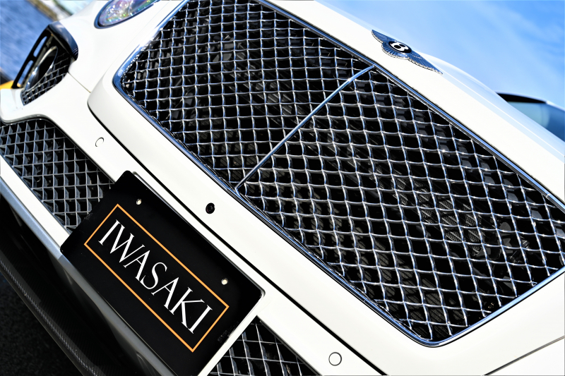 ベントレー ベンテイガ 中古車