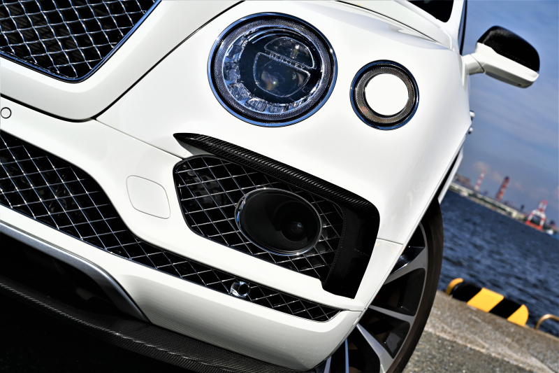 ベントレー ベンテイガ 中古車