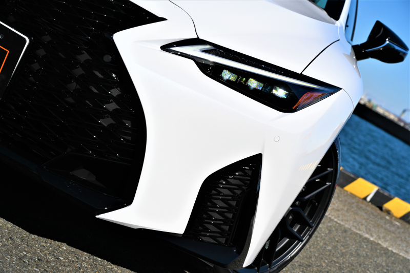 レクサス IS F 新車