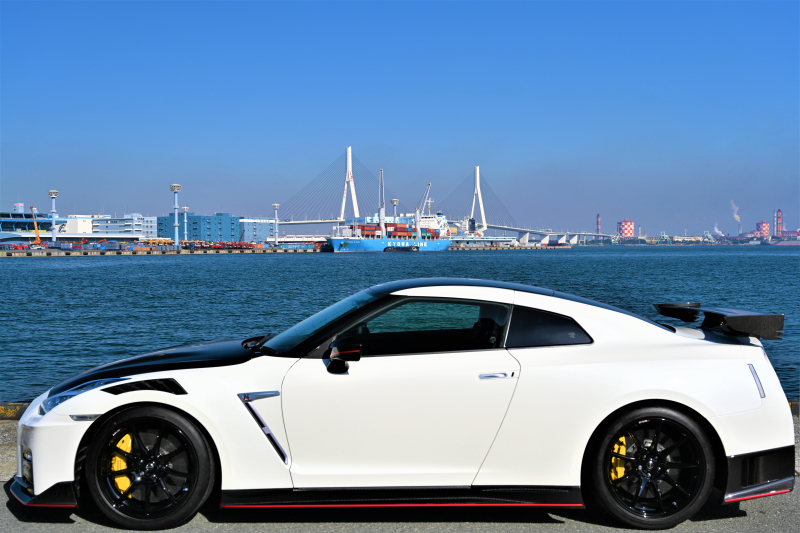 日産 GT-R 中古車