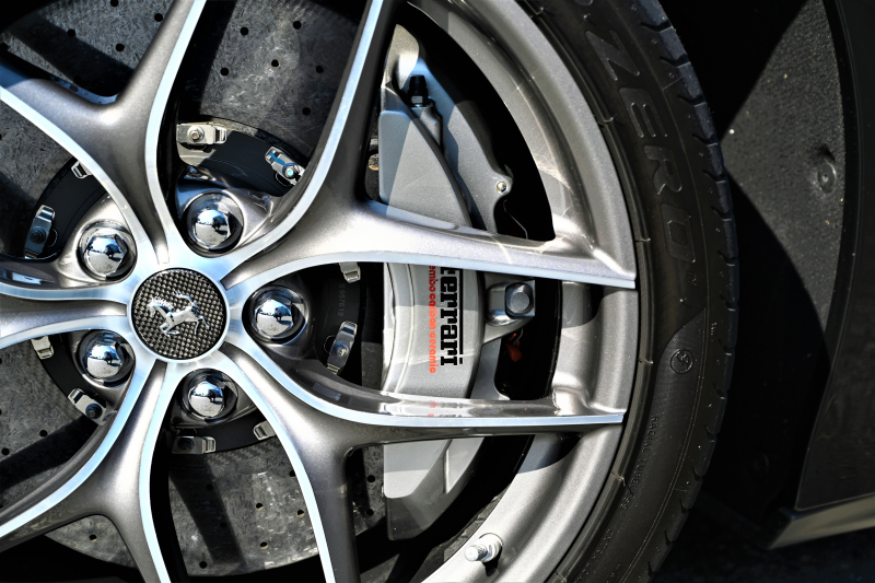 フェラーリ F12ベルリネッタ 中古車