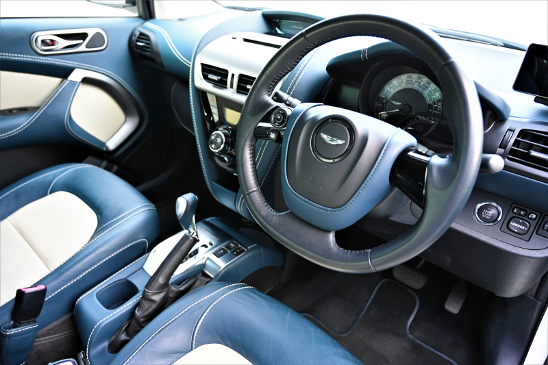 アストンマーティン シグネット 中古車