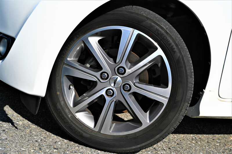 アストンマーティン シグネット 中古車