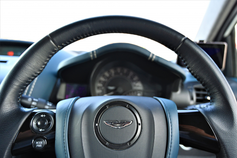 アストンマーティン シグネット 中古車