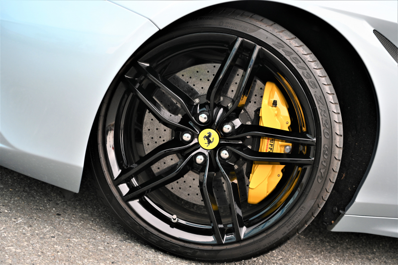 フェラーリ カリフォルニアT 中古車