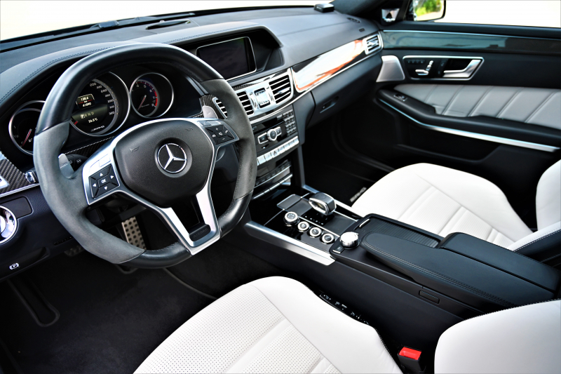 AMG Eクラス 中古車