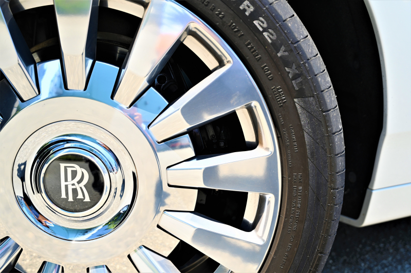 ロールスロイス ファントム 中古車