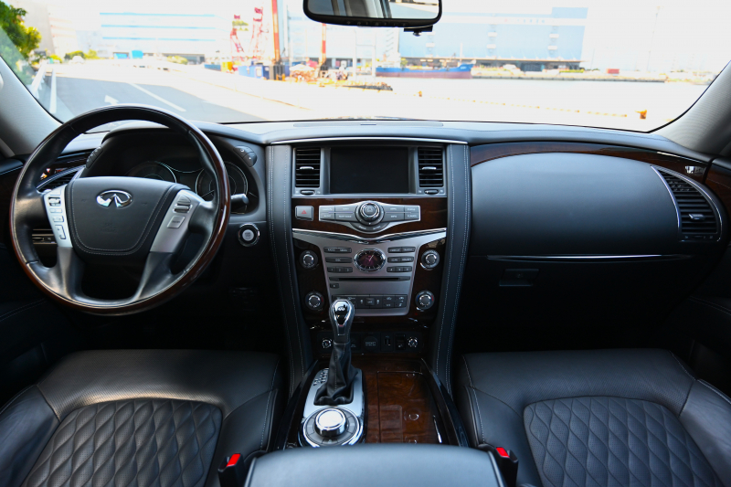 インフィニティ QX 中古車