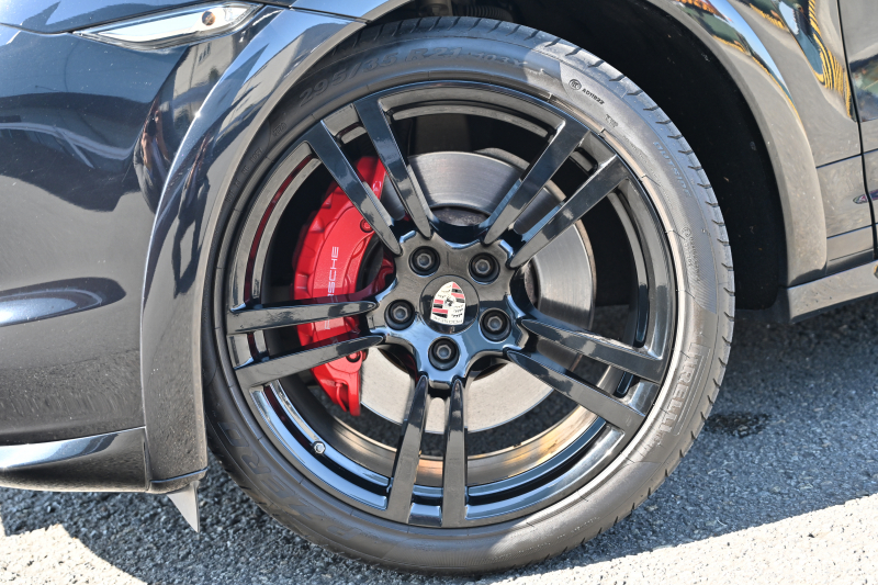 ポルシェ カイエン 中古車