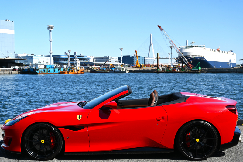 フェラーリ ポルトフィーノ 中古車