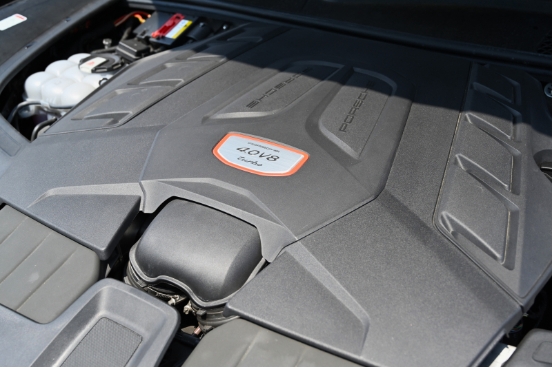 ポルシェ カイエン 中古車