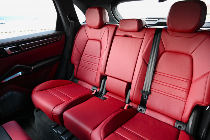 ポルシェ カイエン 中古車