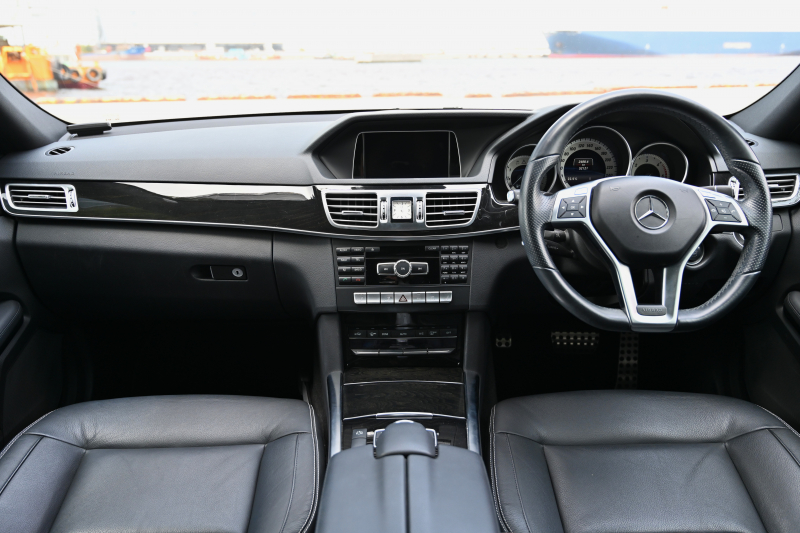 メルセデスベンツ Eクラス 中古車