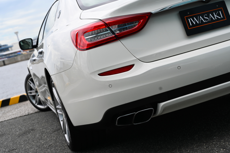 マセラティ クアトロポルテ 中古車