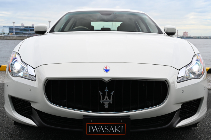 マセラティ クアトロポルテ 中古車