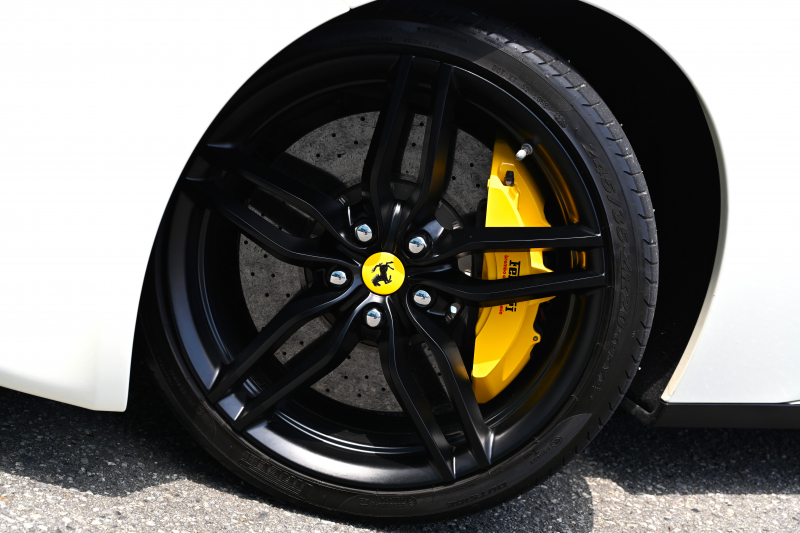 フェラーリ FF 中古車