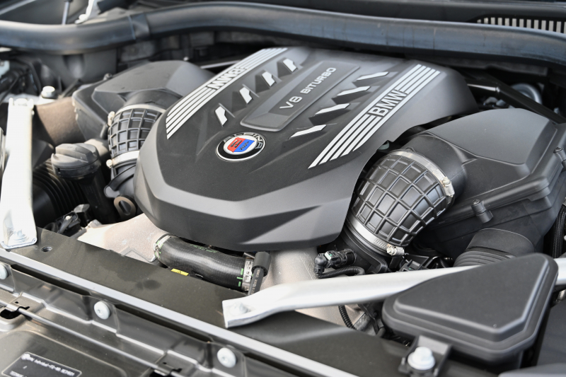 アルピナ XB7 中古車