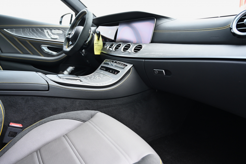 AMG Eクラス 新車