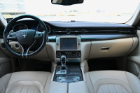 マセラティ クアトロポルテ 中古車