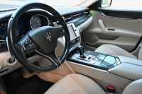 マセラティ クアトロポルテ 中古車