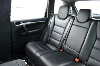 ポルシェ カイエン 中古車