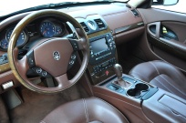 マセラティ クアトロポルテ 中古車