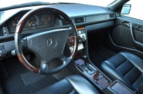 メルセデスベンツ Eクラス 中古車