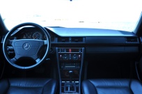 メルセデスベンツ Eクラス 中古車