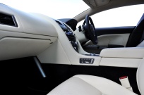 アストンマーティン ラピード 中古車