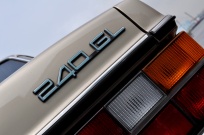 ボルボ 240 中古車