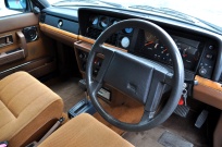 ボルボ 240 中古車