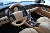 ベントレー アルナージ 中古車