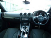 アウディ TTクーペ 中古車