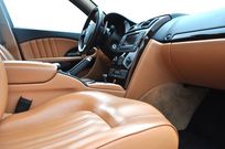 マセラティ クアトロポルテ 中古車