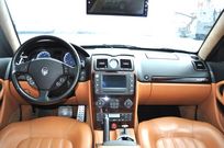 マセラティ クアトロポルテ 中古車