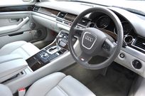 アウディ S8 中古車