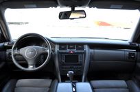 アウディ S8 中古車