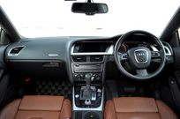 アウディ A5 中古車