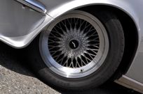 アストンマーティン V8 中古車