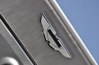 アストンマーティン V8 中古車