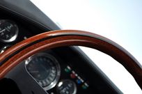 アストンマーティン V8 中古車