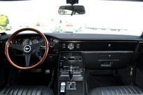 アストンマーティン V8 中古車