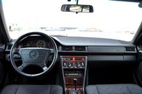 メルセデスベンツ Eクラス 中古車