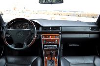 メルセデスベンツ Eクラス 中古車