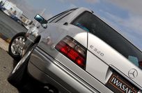 メルセデスベンツ Eクラス 中古車