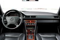 メルセデスベンツ Eクラス 中古車