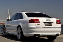 アウディ S8 中古車