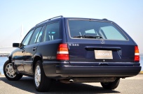 メルセデスベンツ Eクラス 中古車
